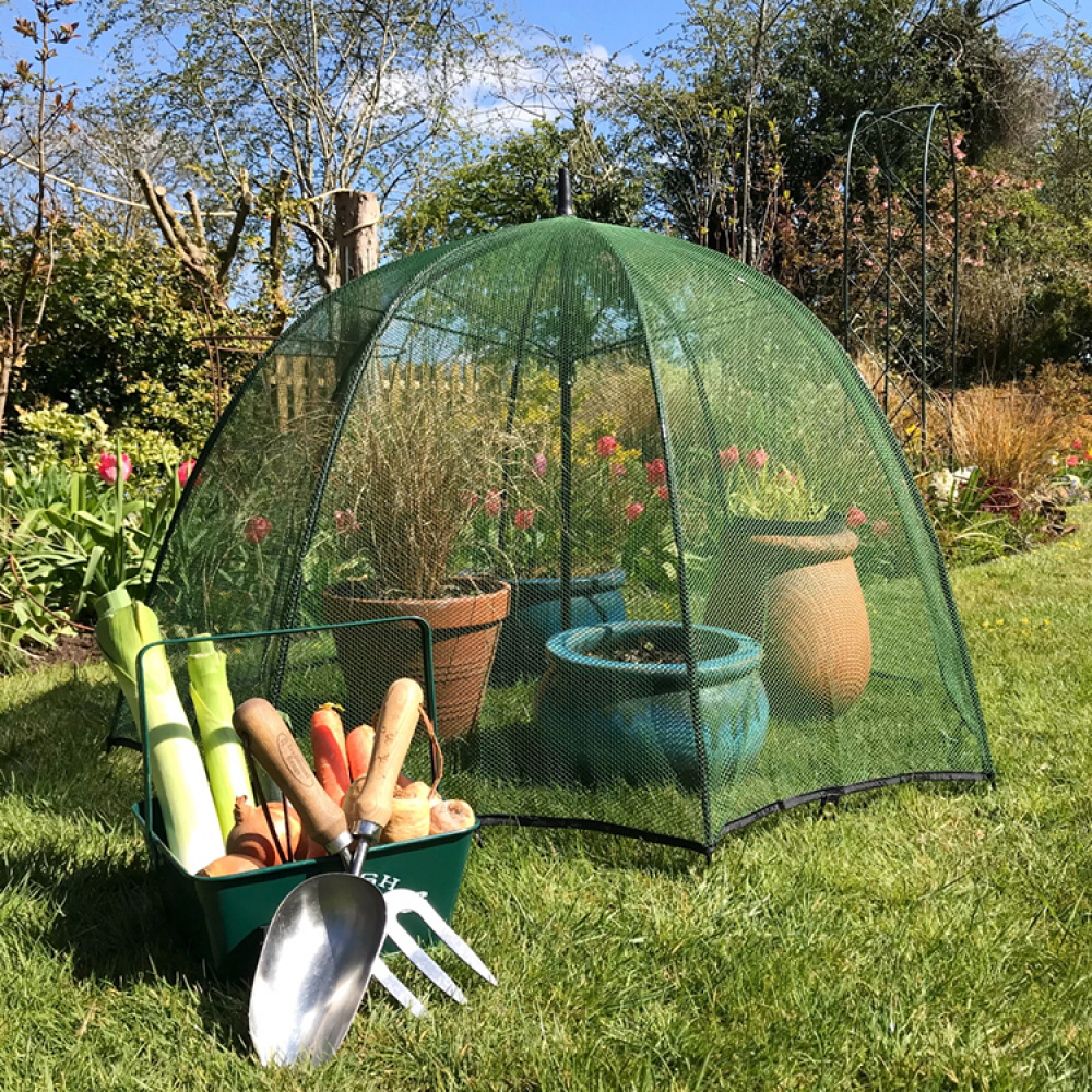 Gardening net umbrella in the group House & Home / Garden at SmartaSaker.se (14103)