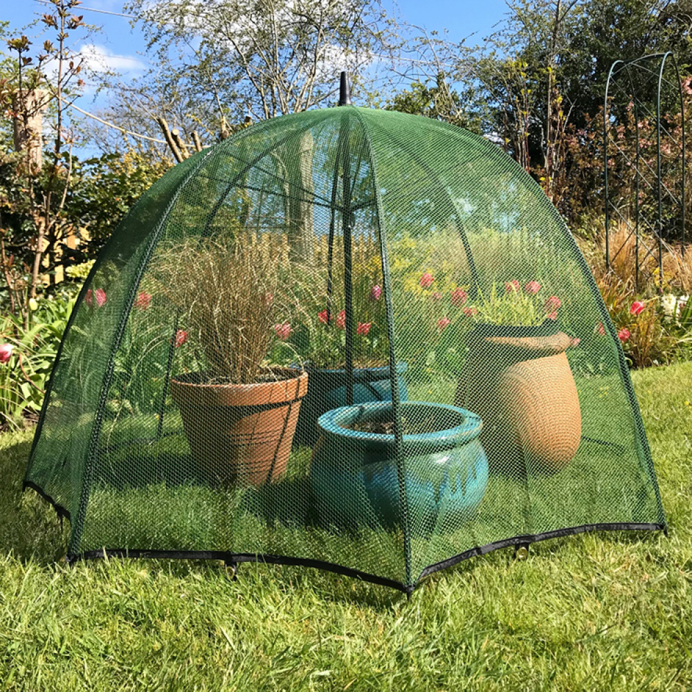 Gardening net umbrella in the group House & Home / Garden at SmartaSaker.se (14103)