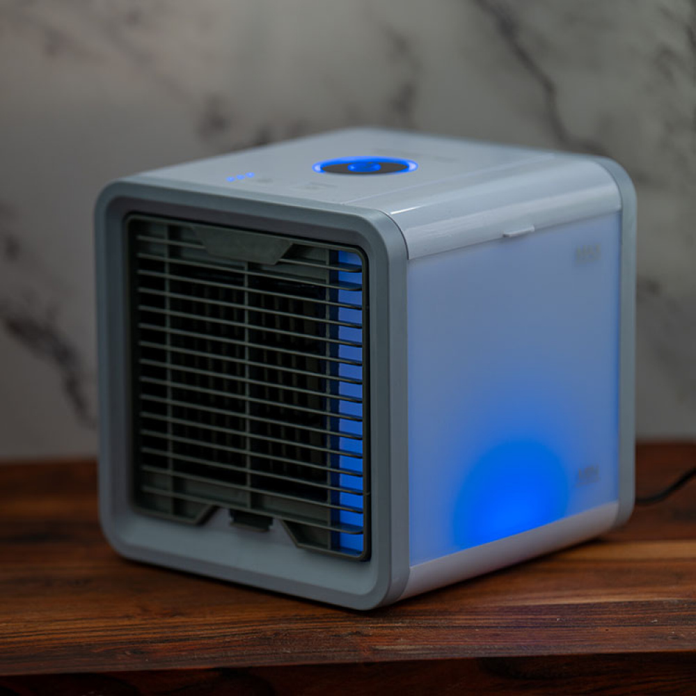 Table fan with cooling effect in the group Leisure / Summer activities / Ventilation and cooling at SmartaSaker.se (14132)