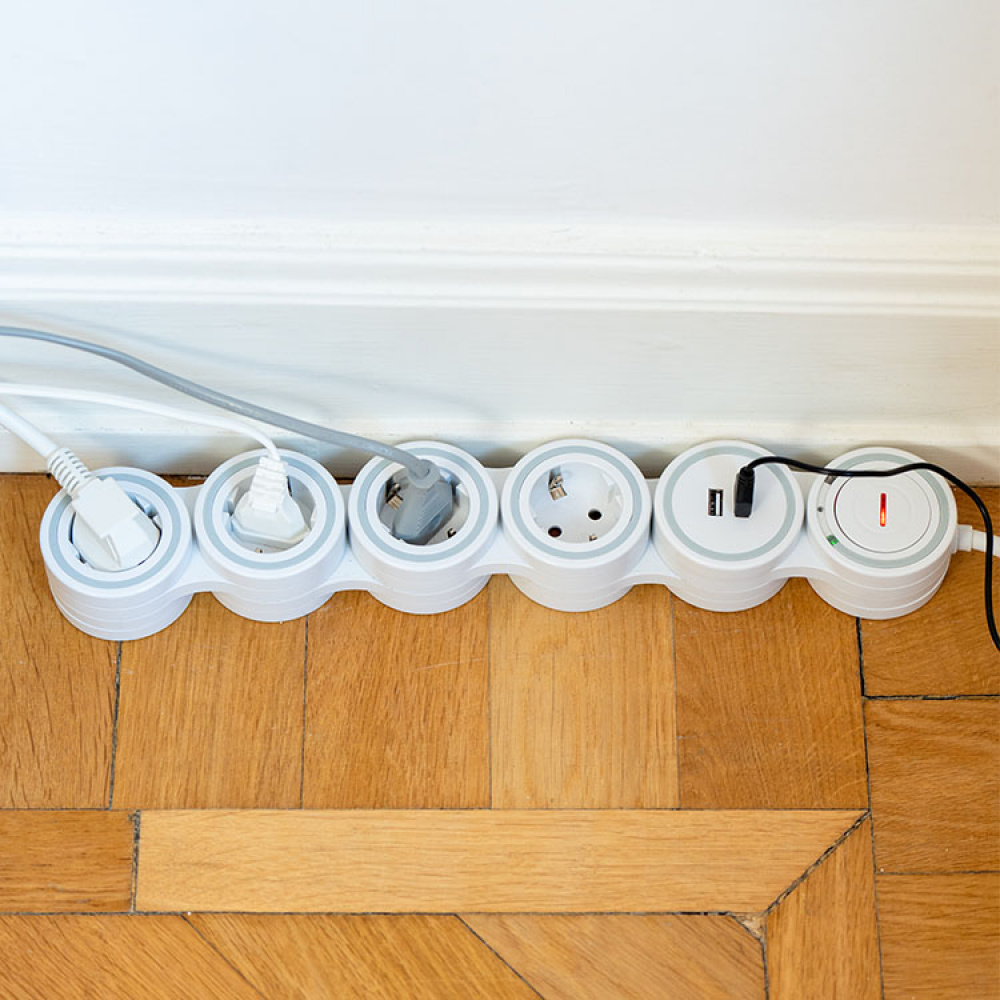 Settable power strip in the group House & Home / Electronics / Cables & Adapters at SmartaSaker.se (14257)