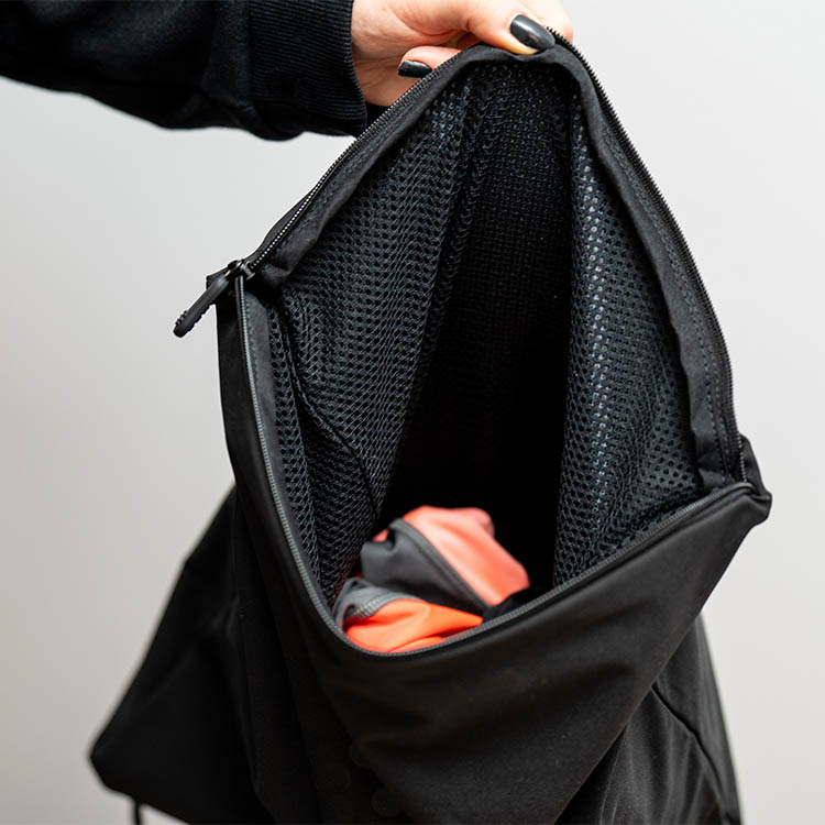 adidas zne compact bag