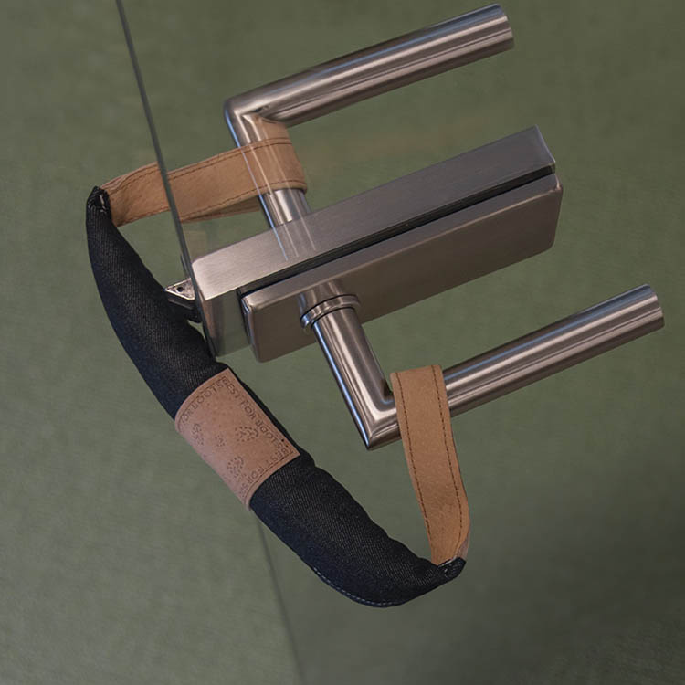 Door stop for handle in the group House & Home / Interior at SmartaSaker.se (14275)