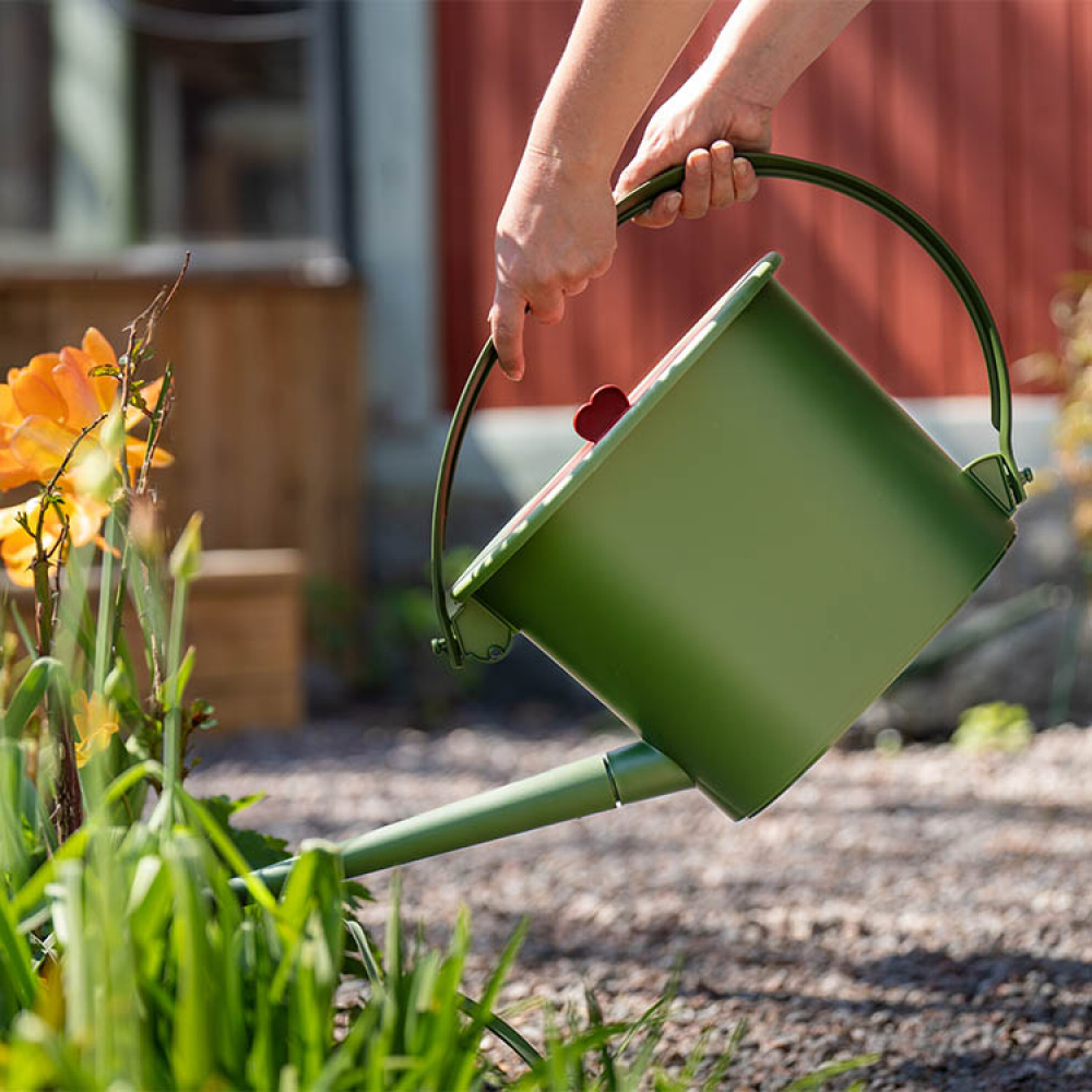 Liquid gold water jug in the group House & Home / Garden / Irrigation at SmartaSaker.se (14292)