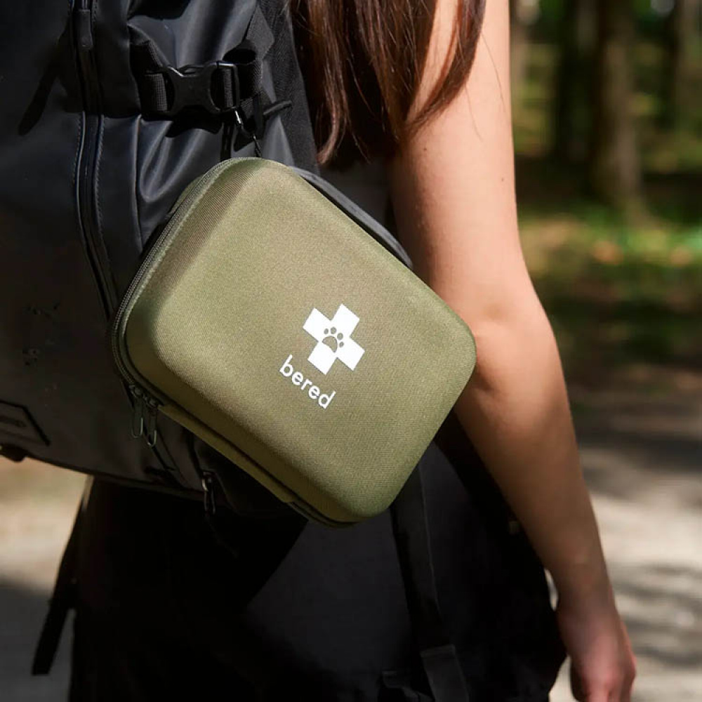 First aid kit for dogs and cats, Bered in the group Leisure / Pets at SmartaSaker.se (14359)