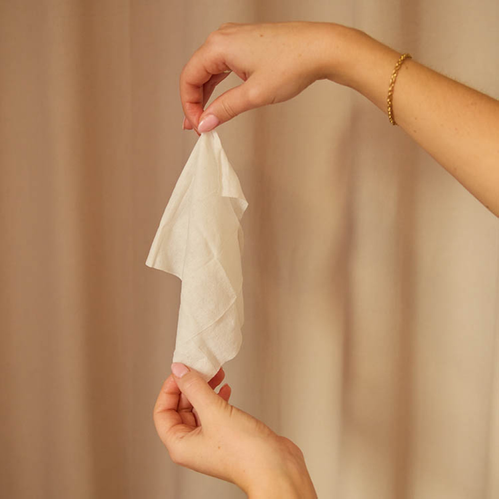 Deo wipes, Arome, 10-pack in the group House & Home / Bathroom / Hygiene at SmartaSaker.se (14533)