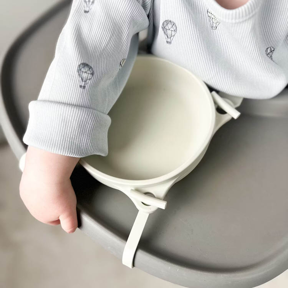 Children\'s bowl with suction cup and strap in the group Holidays / Party / Children\'s party at SmartaSaker.se (14537)