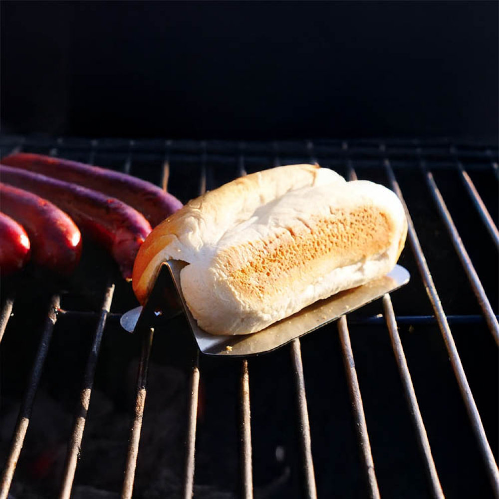 Hot dog bun toaster for the grill in the group House & Home / Grill Stuff at SmartaSaker.se (14609)