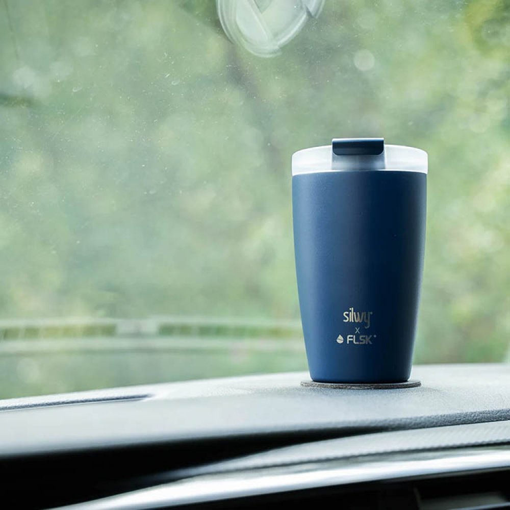 Magnetic thermal mug Silwy in the group Leisure / Outdoor life / Thermoses at SmartaSaker.se (14634)