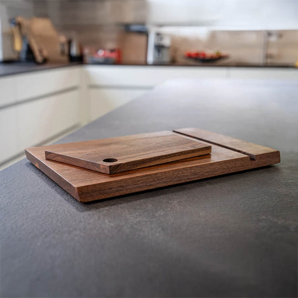 Cutting board with support, Mühlenbrett in the group House & Home / Kitchen / Kitchen utensils at SmartaSaker.se (14637)