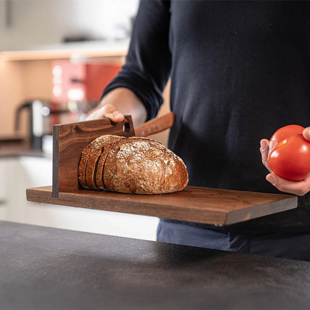 Cutting board with support, Mühlenbrett in the group House & Home / Kitchen / Kitchen utensils at SmartaSaker.se (14637)