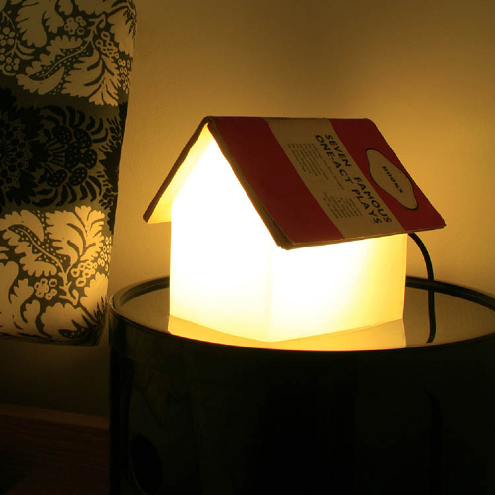 Book stand with lamp in the group Leisure / Reading at SmartaSaker.se (14640)
