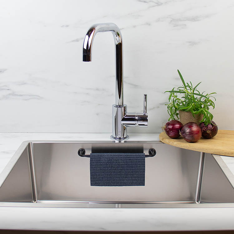 Magnetic Towel Hanger in the group House & Home / Kitchen / Kitchen decor at SmartaSaker.se (14651)