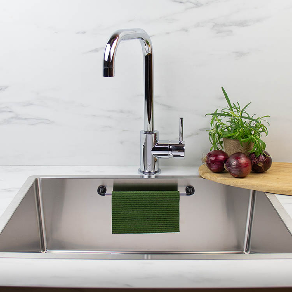 Magnetic Towel Hanger in the group House & Home / Kitchen / Kitchen decor at SmartaSaker.se (14651)