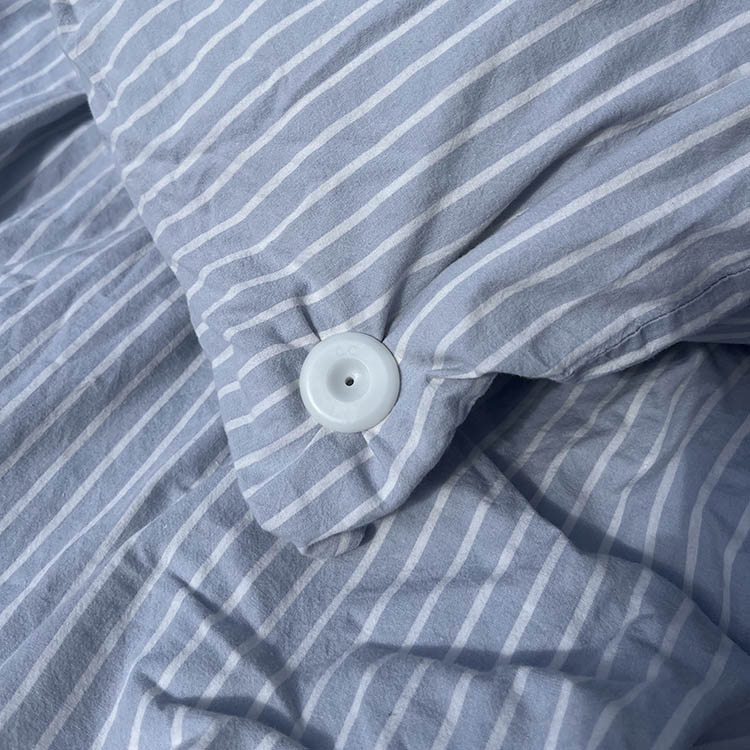 Duvet cover clips 4-pack, CoverClips in the group House & Home at SmartaSaker.se (14668)