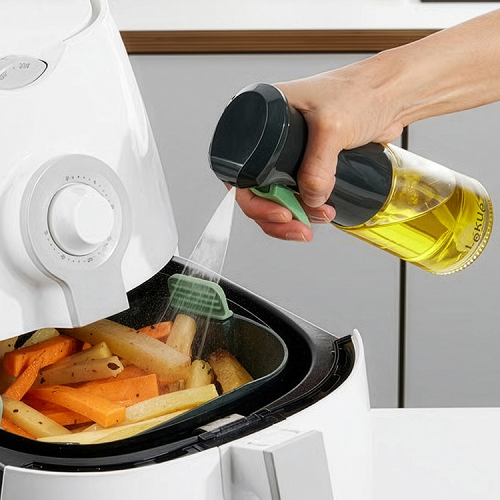 Oil Spray Bottle, Lékué in the group House & Home / Kitchen at SmartaSaker.se (14730)