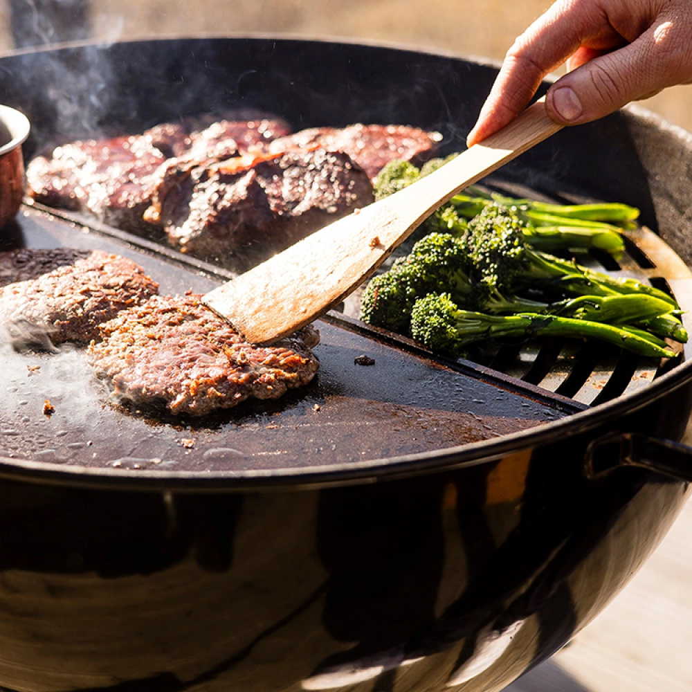 Semi-circular griddle plate, Kockums Jernverk in the group House & Home / Grill Stuff at SmartaSaker.se (14734)