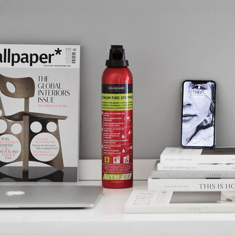 Fire extinguishing spray for lithium-ion batteries in the group Safety / Fire safety at SmartaSaker.se (14750)