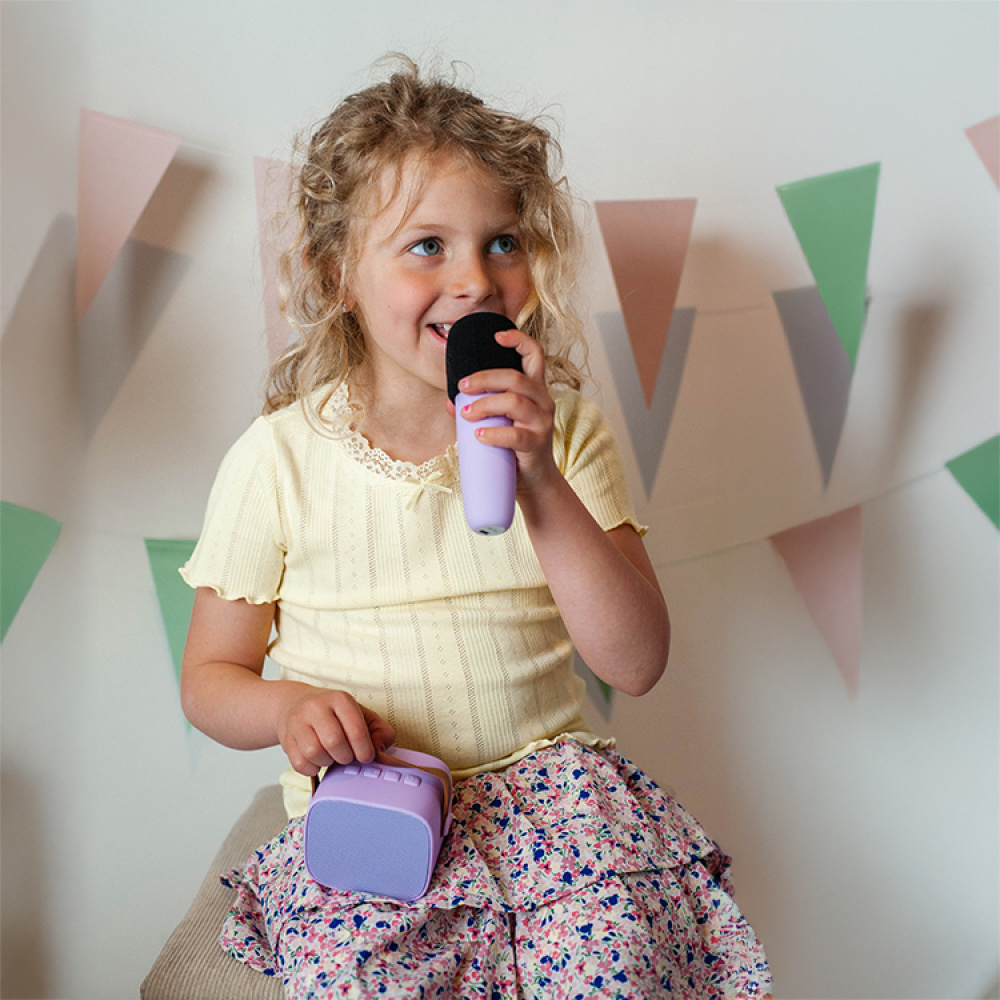 Portable karaoke set in the group House & Home / Electronics / Speakers and ear phones at SmartaSaker.se (14771)