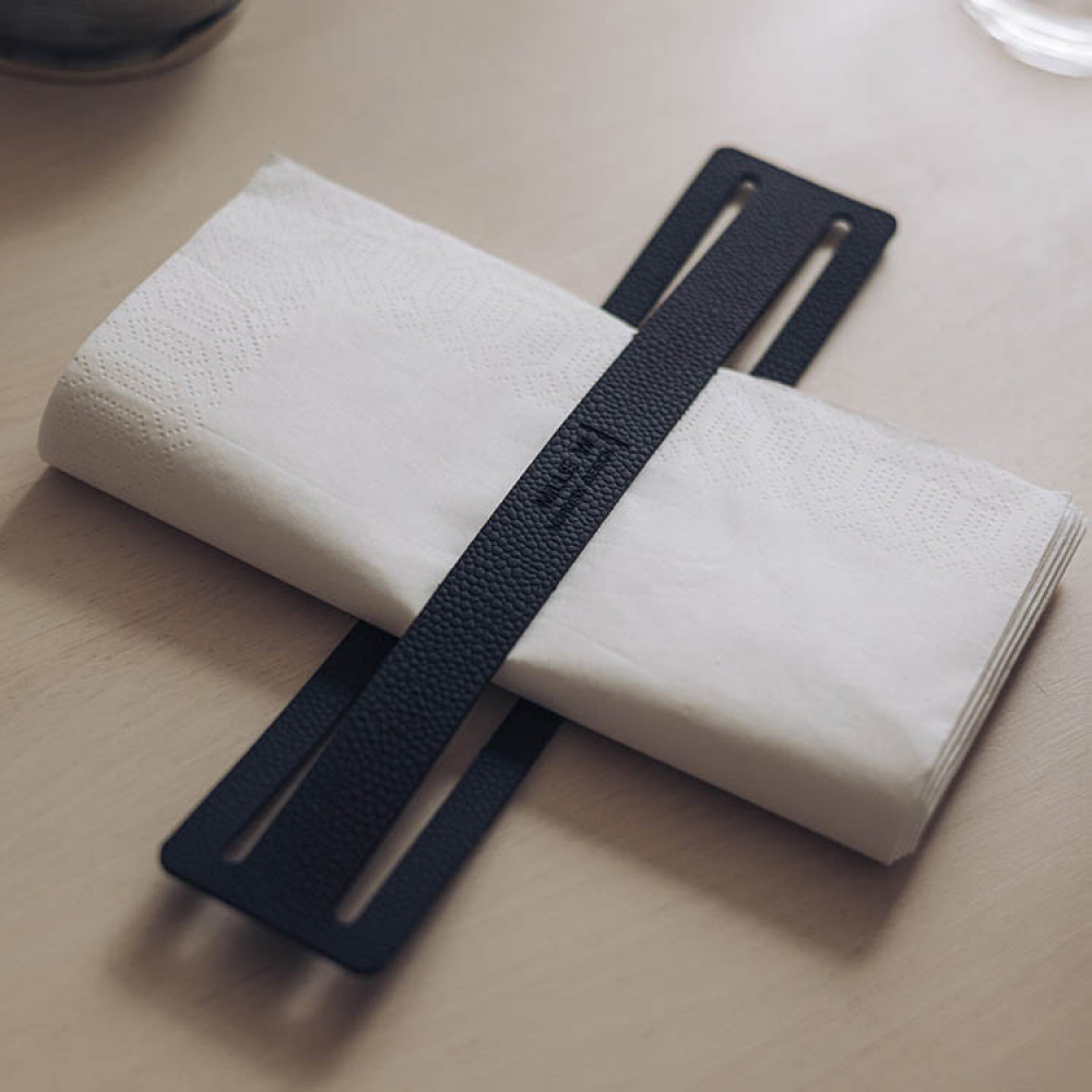 Leather napkin holder in the group House & Home / Kitchen / Table setting at SmartaSaker.se (14777)