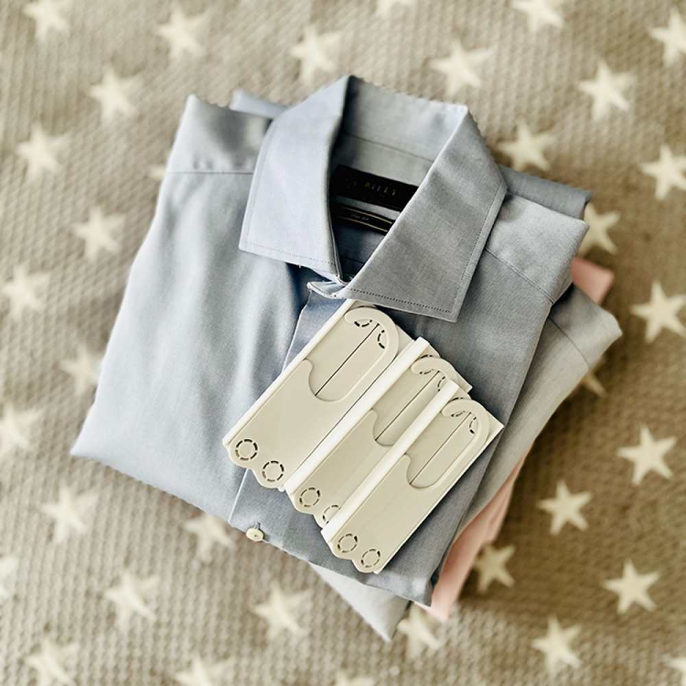 Foldable travel hanger in the group Leisure / Travelling at SmartaSaker.se (14805)