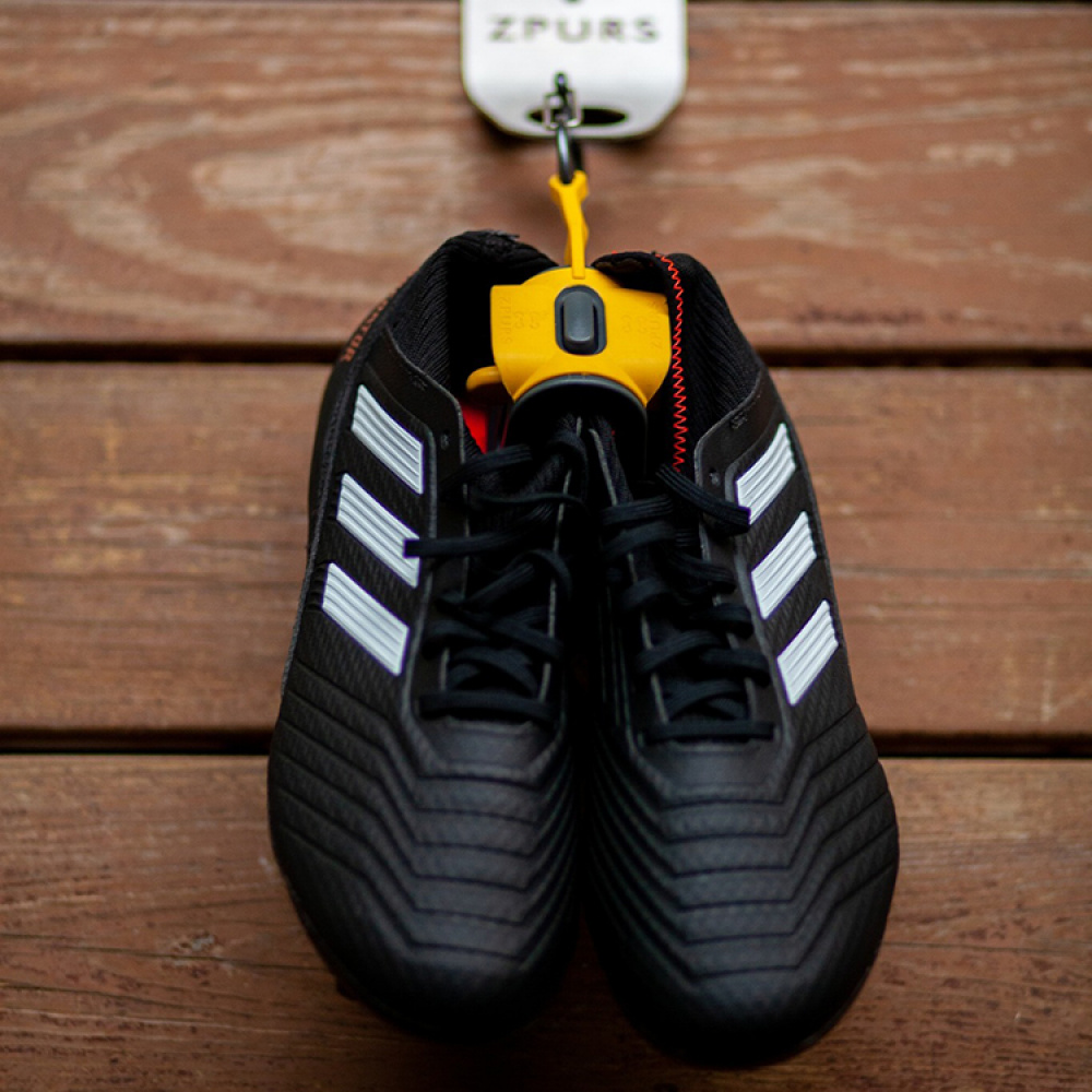 Shoe Holder for Bag, Zpurs in the group Gift Suggestions / Gifts by personality / The Sports Fan at SmartaSaker.se (14843)