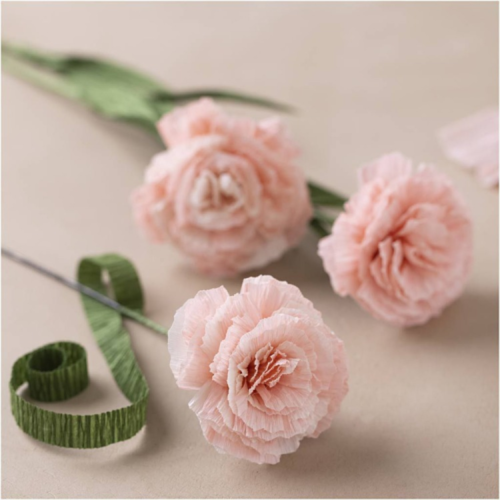 Craft flowers made of crepe paper in the group Leisure / Games / Crafts at SmartaSaker.se (14844)
