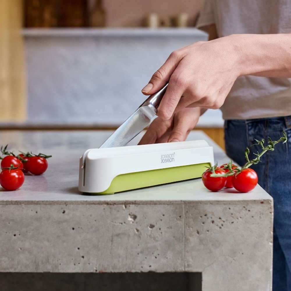 Grape and tomato slicer in the group House & Home / Kitchen / Kitchen utensils at SmartaSaker.se (14948)