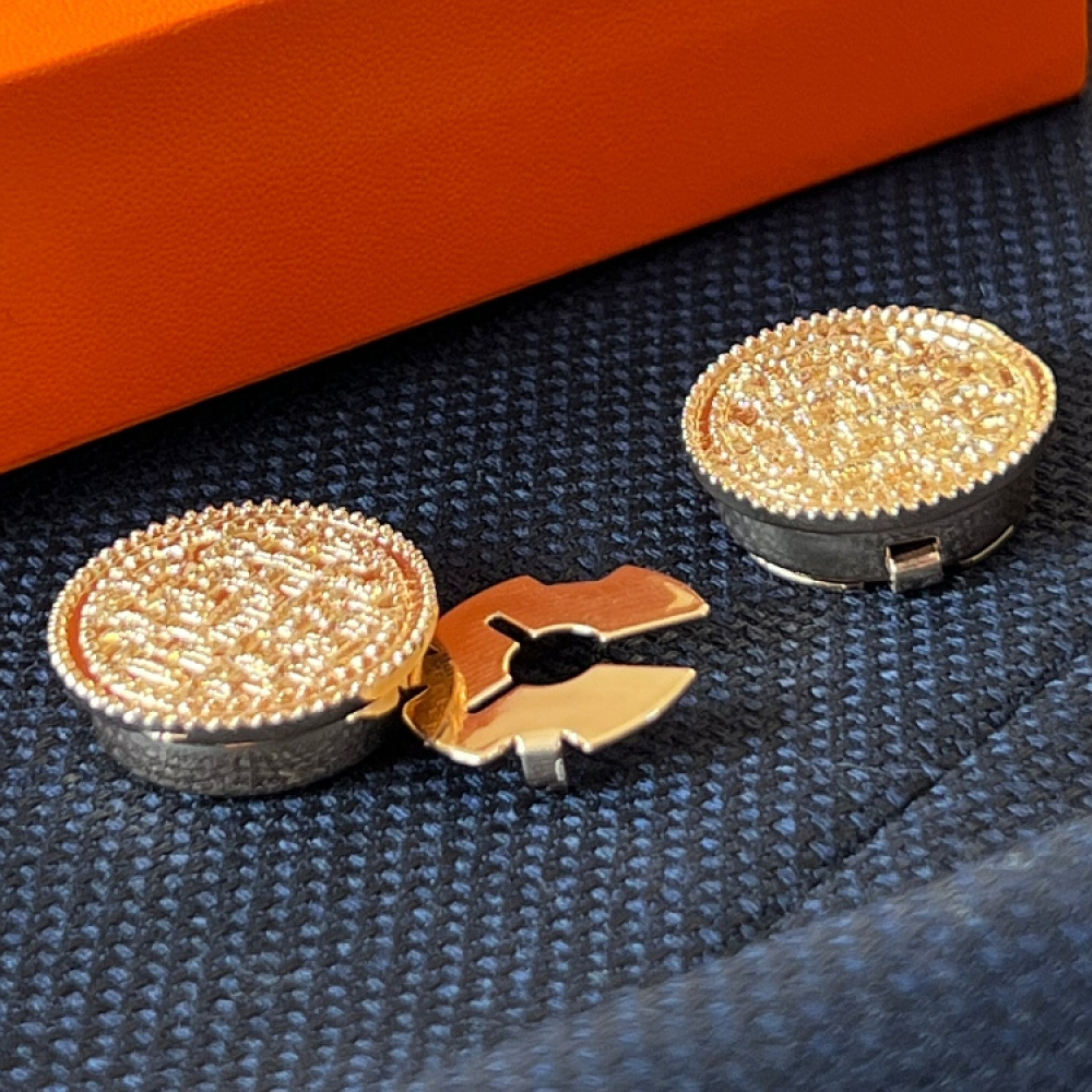 Cuff Button Covers, 2-Pack in the group Leisure / Mend, Fix & Repair / Clothing care at SmartaSaker.se (14976)