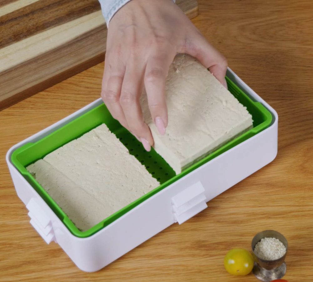 Tofu Press, Tofuture in the group House & Home / Kitchen at SmartaSaker.se (14984)
