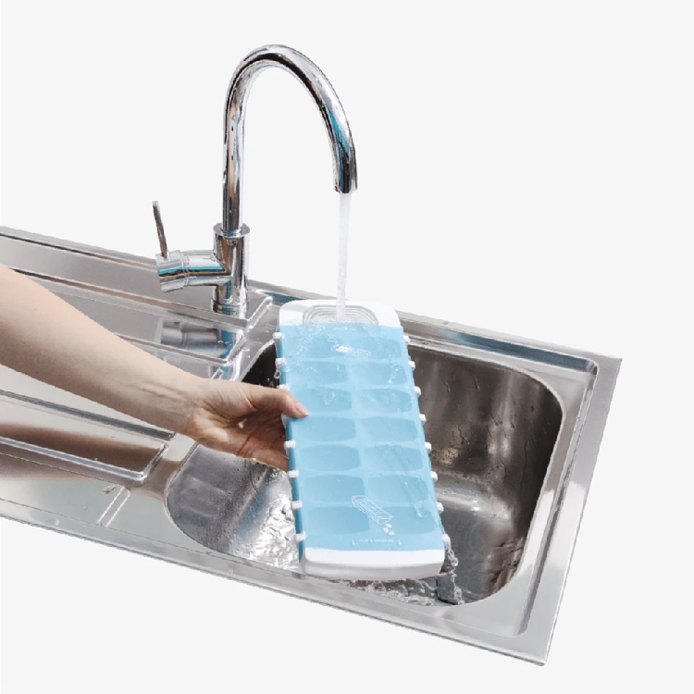 Ice cube tray, Dreamfarm in the group House & Home / Kitchen / Beverages at SmartaSaker.se (14991)
