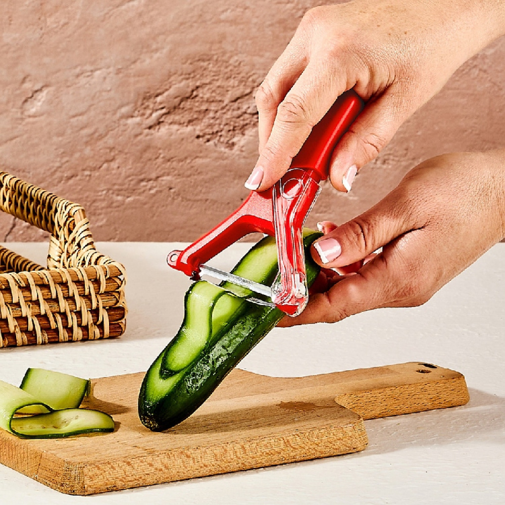 Self-sharpening vegetable peeler in the group House & Home / Kitchen / Squeeze, chop and peel at SmartaSaker.se (14992)