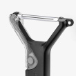 Self-sharpening vegetable peeler