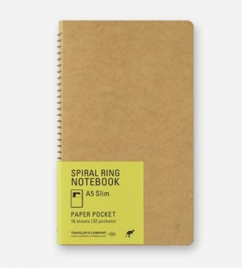 Note book with pockets, SPIRAL PAPER POCKET A5 SLIM, Traveler\'s Comapany, Natur in the group Storage / Office supplies at SmartaSaker.se (40006)