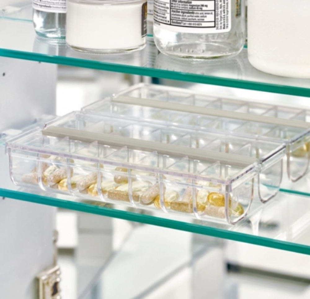 Small box, 4 compartments, THE HOME EDIT PILL ORGANIZER, Transparent in the group Storage / Bathroom storage at SmartaSaker.se (40028)