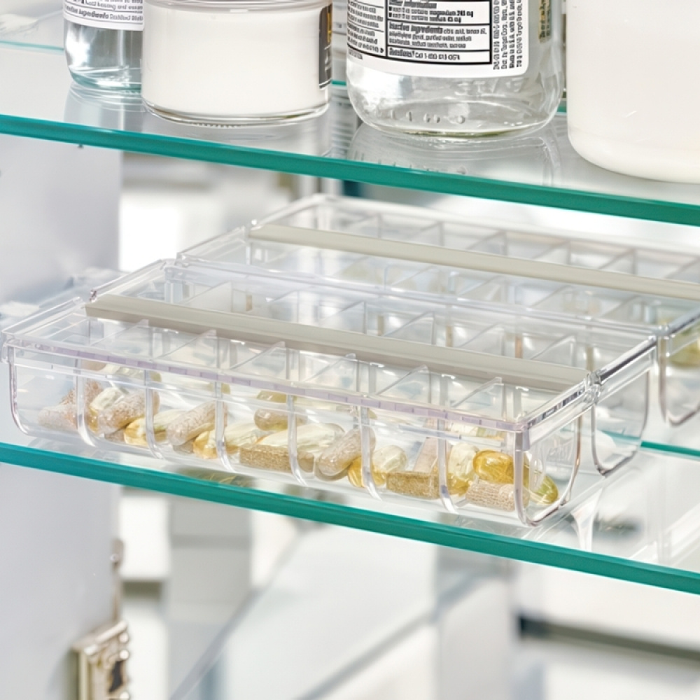 Small box, 4 compartments, THE HOME EDIT PILL ORGANIZER, Transparent in the group Storage / Bathroom storage at SmartaSaker.se (40028)