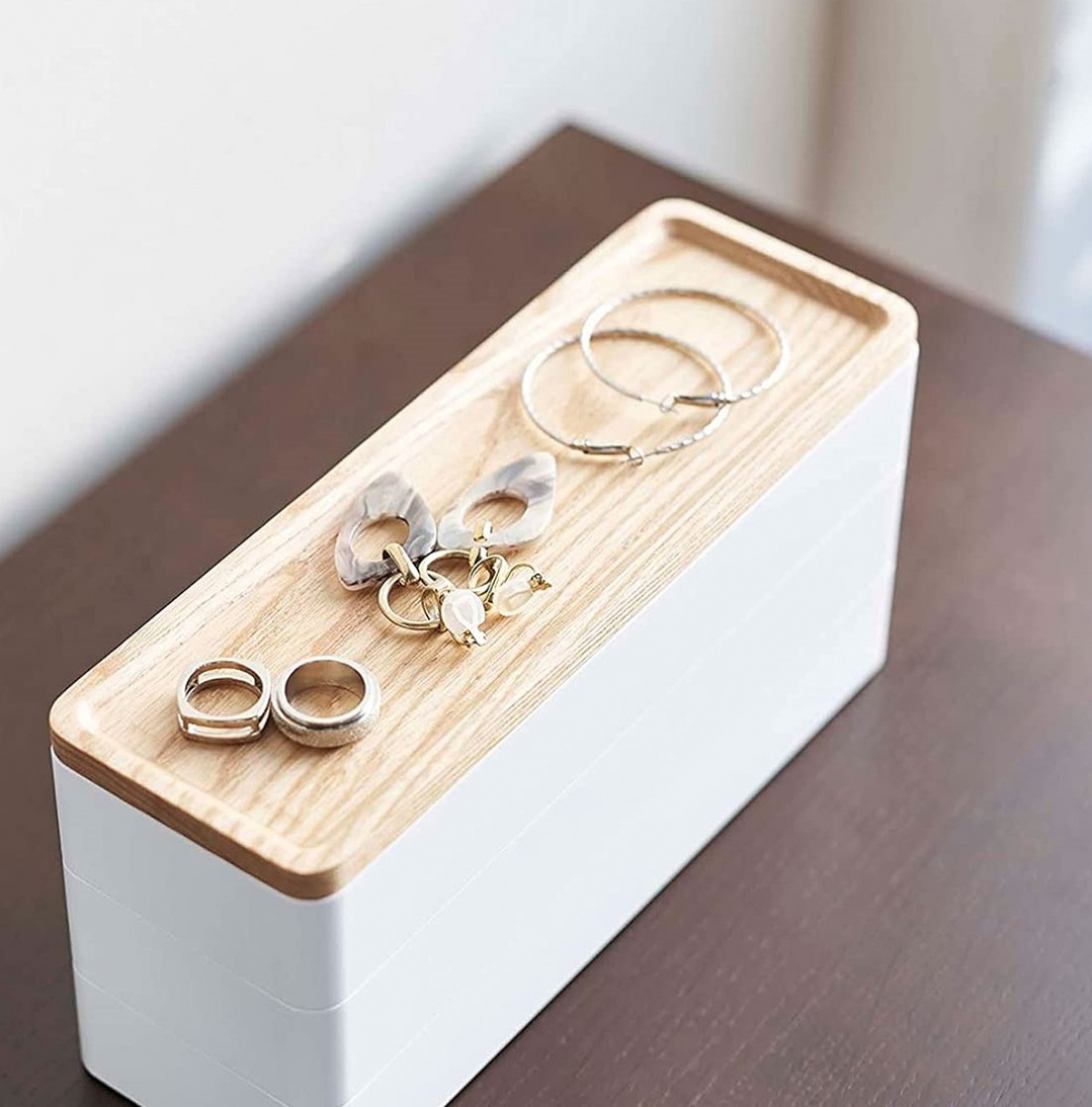 Box, RIN 3-TIER ACCESSORY HOLDER, Yamazaki, White / Nature in the group Storage / Bedroom storage / Jewelry storage at SmartaSaker.se (40030)