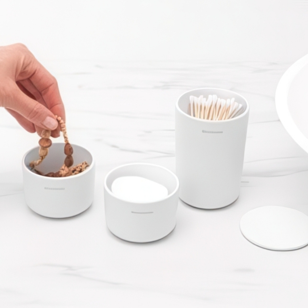 Containers with lid, Set of 3, RENEW STORAGE POTS, Brabantia in the group Storage / Bathroom storage / Makeup storage at SmartaSaker.se (40051)