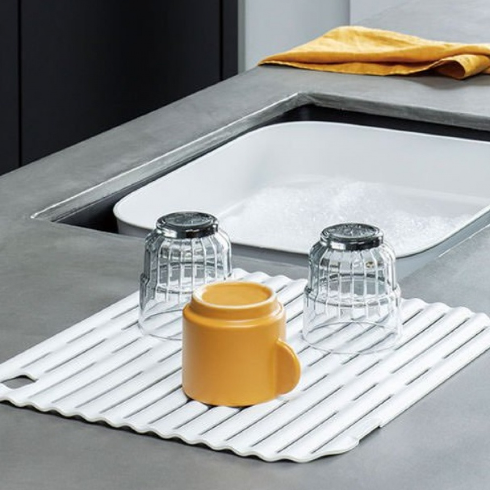 Washing Up Bowl with Drying Tray, BRABANTIA, 34,4 x 37,4 x H 16 cm, Light Grey in the group Storage / Cleaning and waste sorting at SmartaSaker.se (40080)