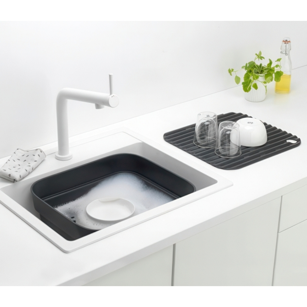 Washing Up Bowl with Drying Tray, BRABANTIA, 334,4 x 37,4 x H 16 cm, Dark Grey in the group Storage / Cleaning and waste sorting at SmartaSaker.se (40081)