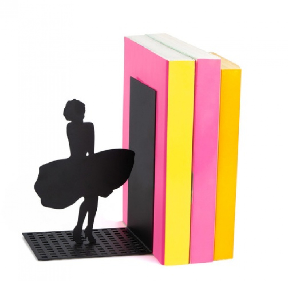 Bookend in metal, MERILYN, 12 x 10 x H 17, Black in the group Storage / Office supplies at SmartaSaker.se (40204)
