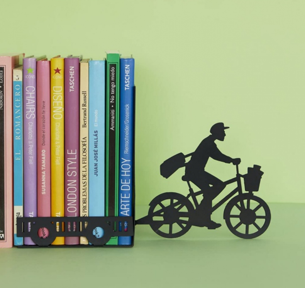 Bookend in metal, POSTMAN, 27 x 10 x H 17 cm, Black in the group Storage / Office supplies at SmartaSaker.se (40205)