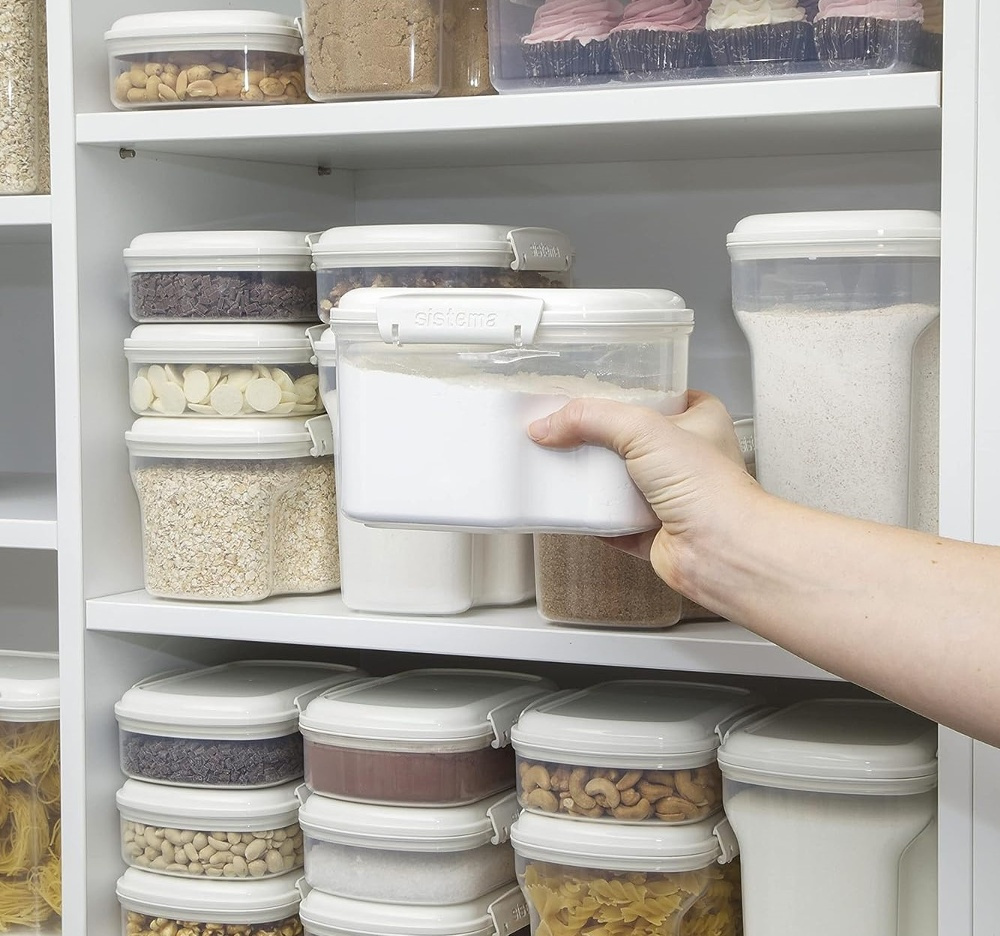 Jar, for flour, grain, etc. 1,56 L, SISTEMA BAKE IT, Clear / White in the group Storage / Kitchen storage / Storage bins and jars / Sistema at SmartaSaker.se (40272)