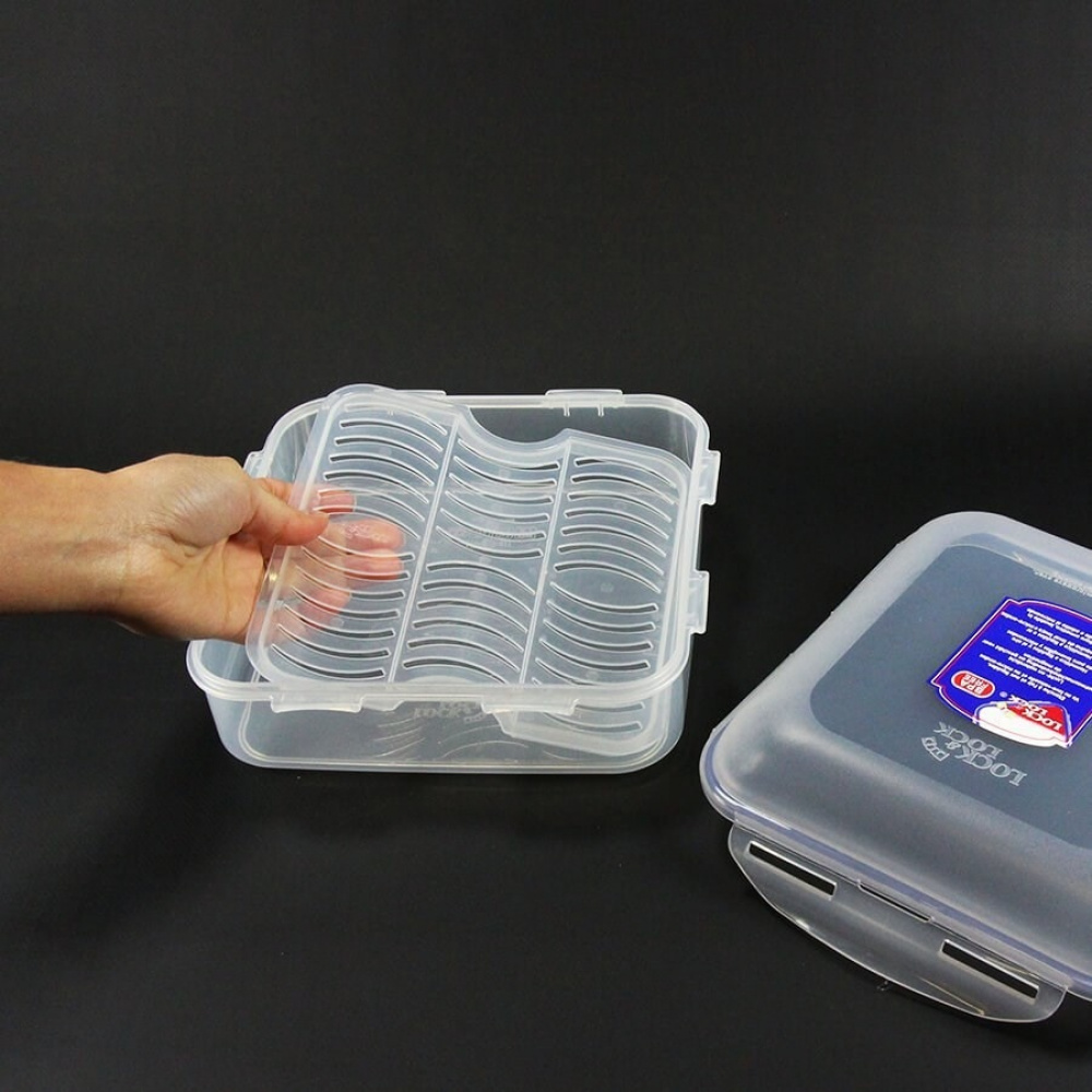 Food Box, 1,7 L, LOCK & LOCK CHEESE CONTAINER, 22 x 22 x H 9 cm, Clear / Blue in the group Storage / Kitchen storage / Storage bins and jars at SmartaSaker.se (40276)