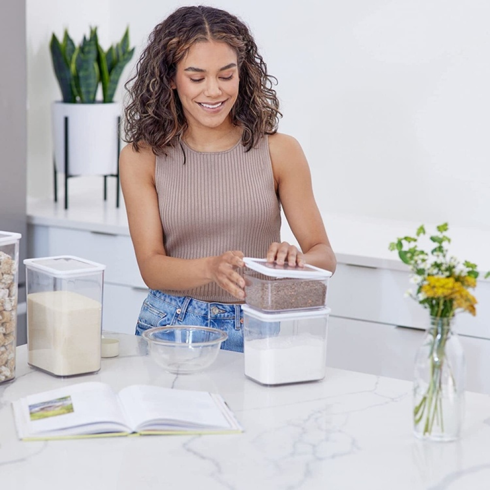 Container for Dry Food, 2 L, ID ECOZEN MEDIUM CANISTER, 16 x 12 x H 15 cm , Clear / white in the group Storage / Kitchen storage at SmartaSaker.se (40289)