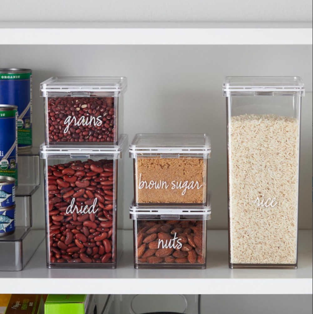 Container for Dry Food, 2,3 L, THE HOME EDIT LARGE CANISTER, 10,2 x 15,2 x H 23,2 cm, Transparent in the group Storage / Kitchen storage / Storage bins and jars at SmartaSaker.se (40291)