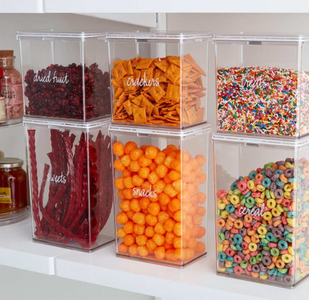 Container for Dry Food, 470 ml, THE HOME EDIT SMALL CANISTER, 10,2 x 15,2 x H 8,3 cm , Transparent in the group Storage / Kitchen storage / Storage bins and jars at SmartaSaker.se (40293)