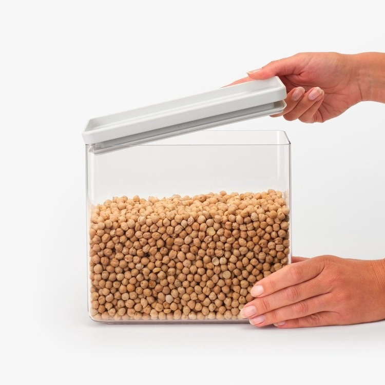 Canister, 3,5 L, TASTY+ LARGE RECTANGULAR, Brabantia in the group Storage / Kitchen storage / Storage jars / Brabantia storage jars at SmartaSaker.se (40325)