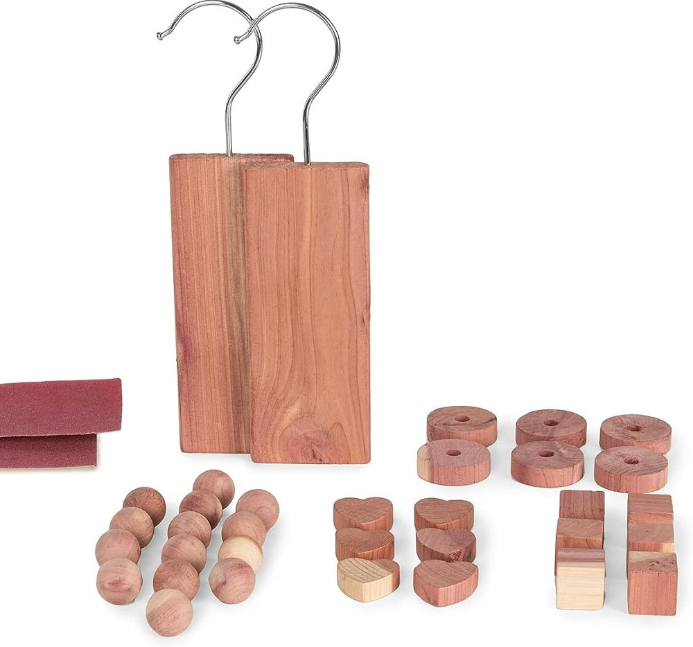 Cedar Wood Set, 34 pcs, ASSORTED CEDAR ACCESSORIES, Nature in the group Storage / Wardrobe storage at SmartaSaker.se (40361)