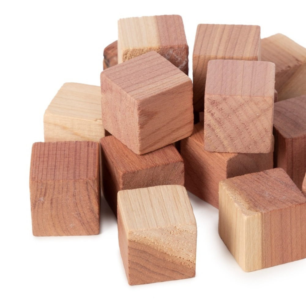 Cedar Cubes, Set of 16, RED CEDAR, 2 x 2 x 2 cm, Nature in the group Storage / Wardrobe storage at SmartaSaker.se (40362)