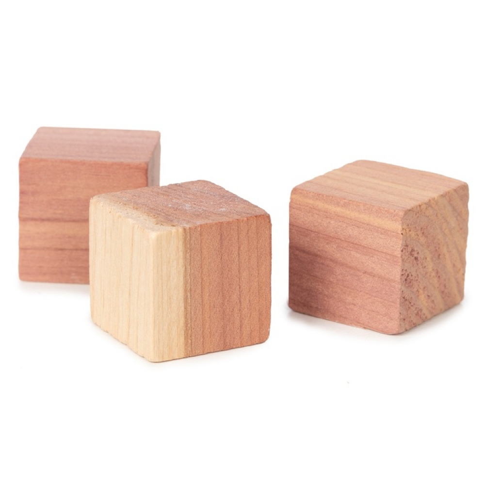 Cedar Cubes, Set of 16, RED CEDAR, 2 x 2 x 2 cm, Nature in the group Storage / Wardrobe storage at SmartaSaker.se (40362)